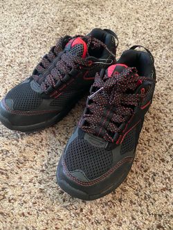 Boy shoes size 13