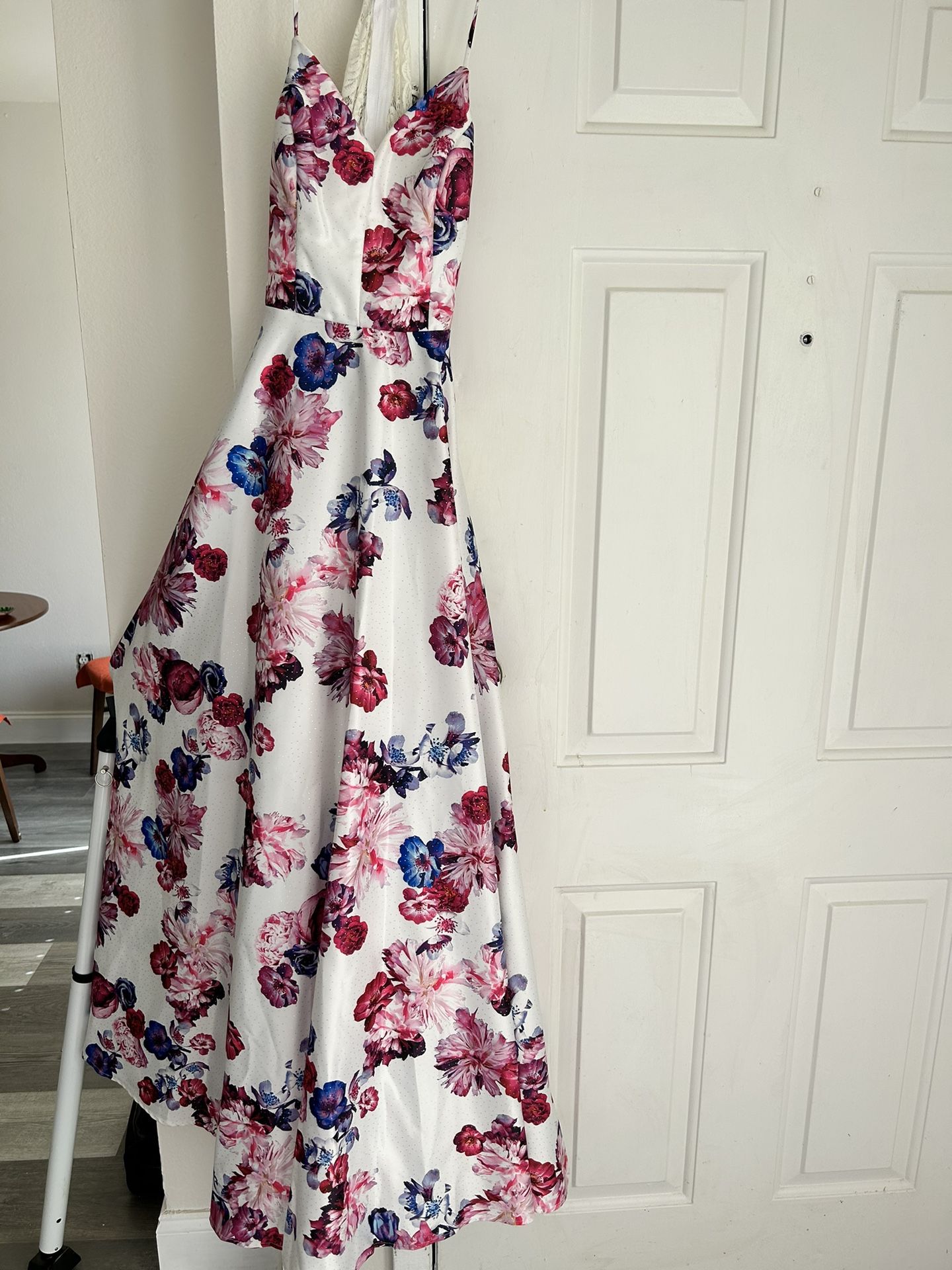 New Prom Gown Floral Macys Size 3