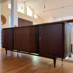 1955 Mid Century Modern Credenza/TV Console/Dresser - Refinished 9 Drawer Design