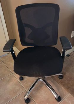 Black Mesh Office Chair with Chrome Base