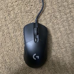 Logitech G403 Gaming mouse
