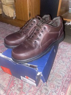 Eureka Rockford Men’s size 7 shoes