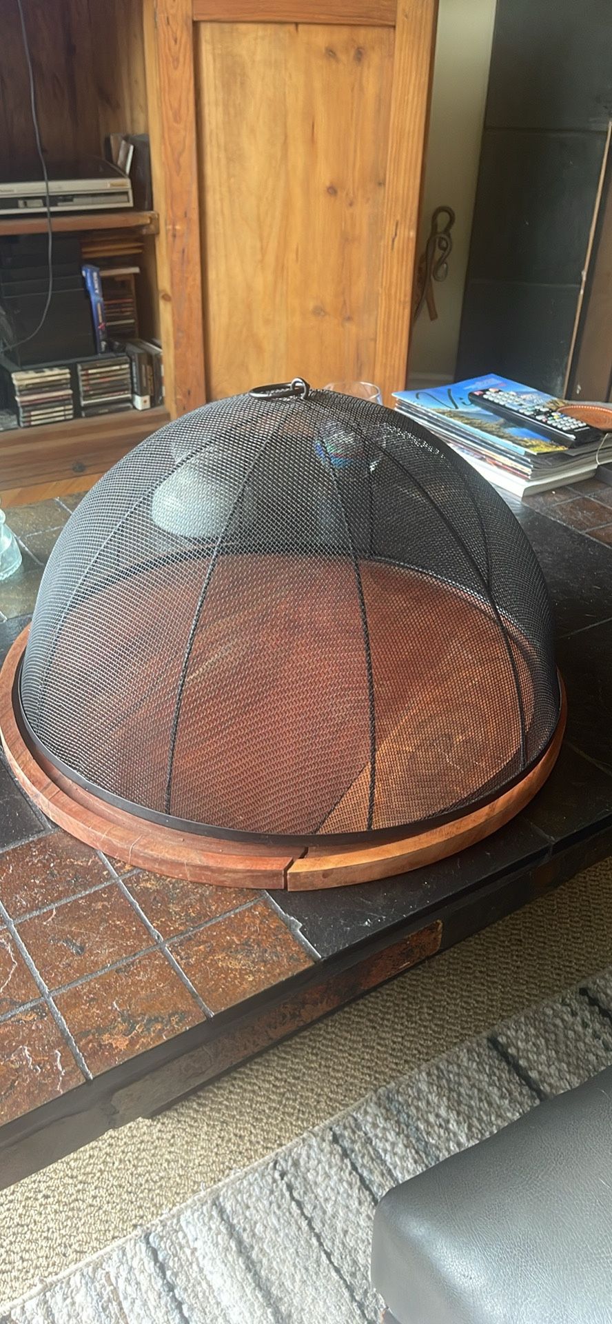 Food Tray With Screen Dome.  19” X 10” High. 