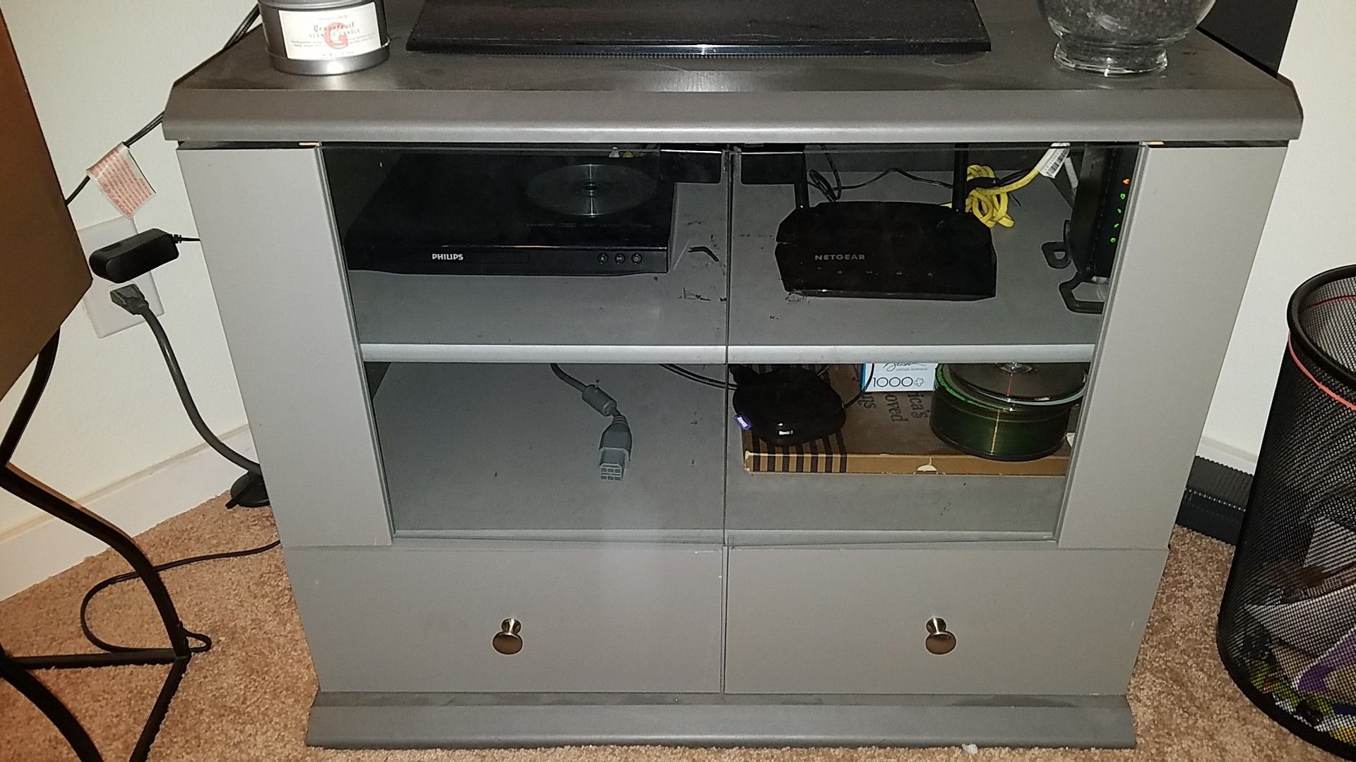Grey TV stand 28" W x 22.5" H x 19.5" D