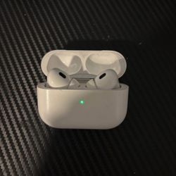 Apple Airpods Pro 2nd Gen (iphone type charger)