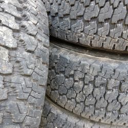 Tantas  Goodyear En Buenas Condiciones  El 80 De Vida