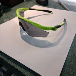Oakley M2 Sunglasses 