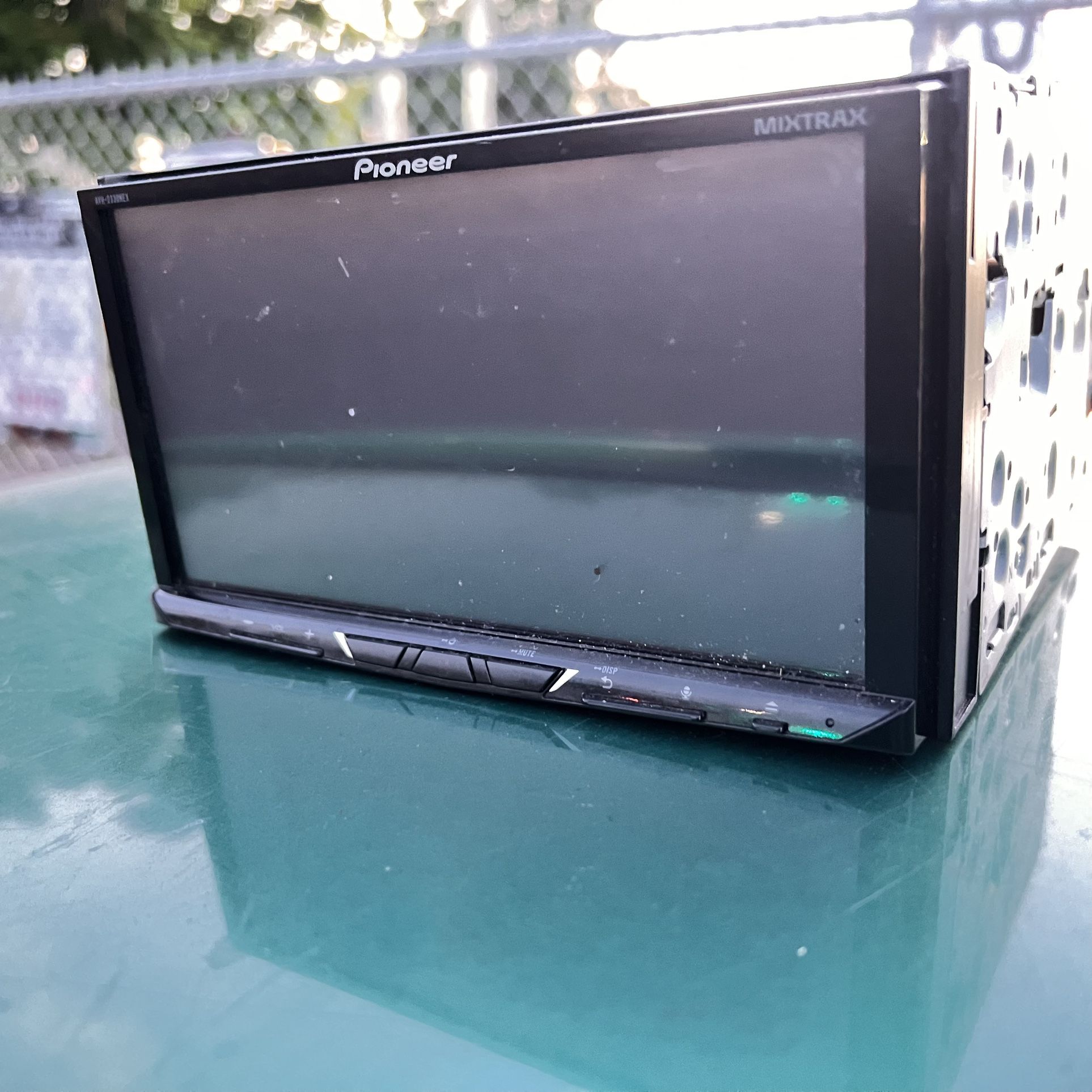 Pioneer AVH-2330NEX Double Din Audio