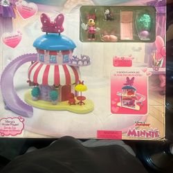 Disney Junior Minnie Mouse House Playset. 