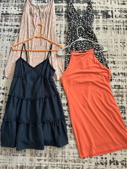 Women’s dress