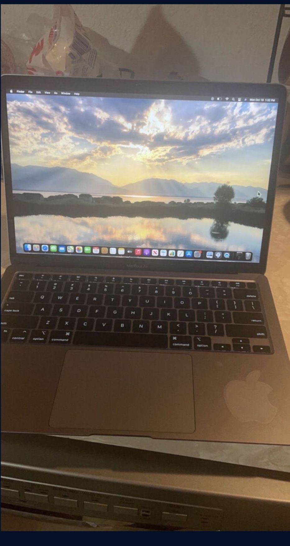 Mac Book Air 13 2020