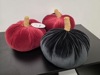Velvet 13" Pumpkin Pillows 