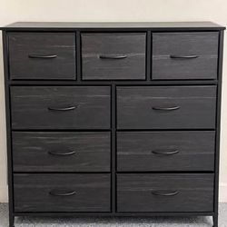 9 drawers dresser (new in the box)