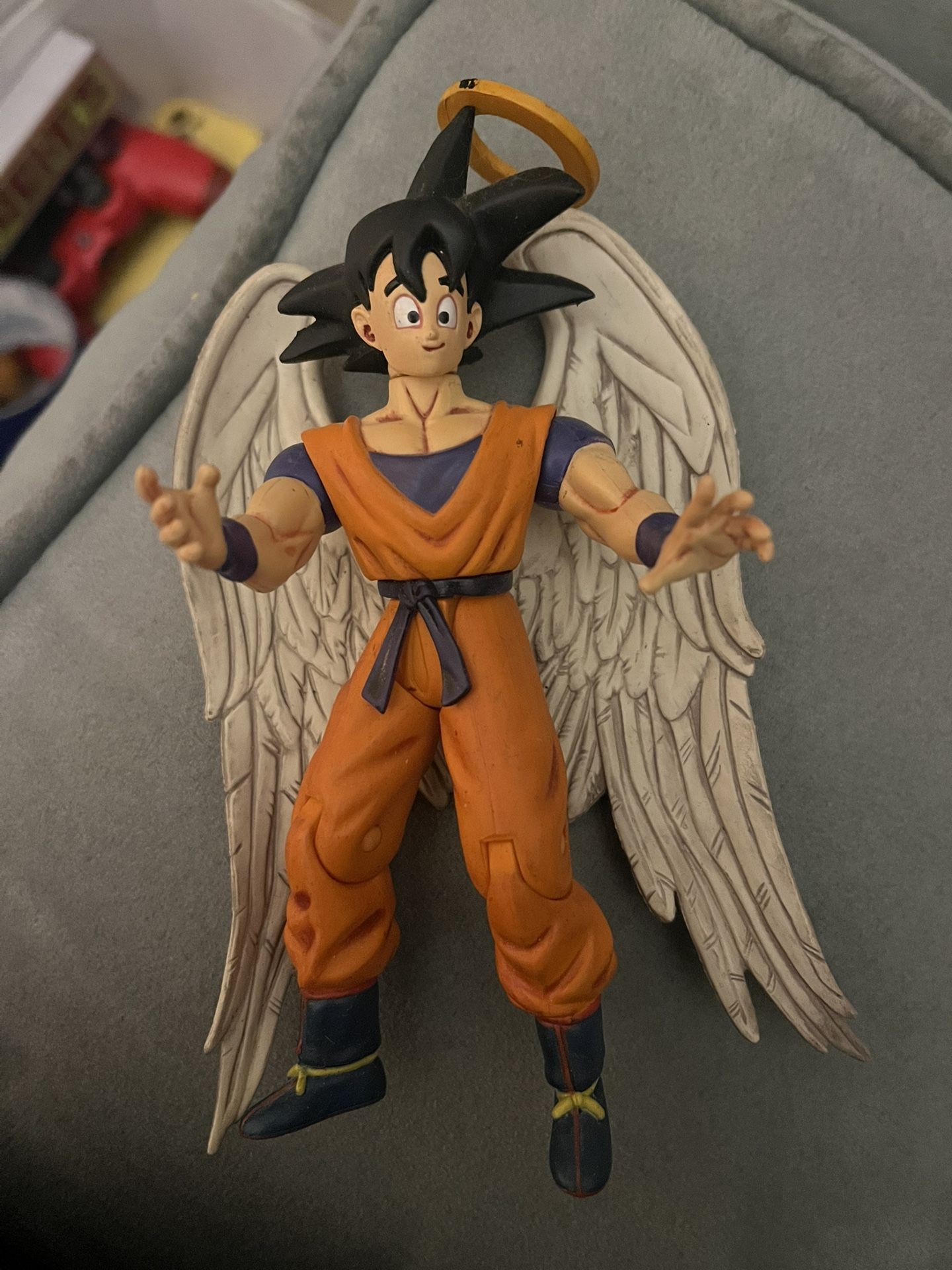 Goku Figure