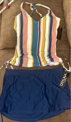 Women’s 2-piece swimsuit