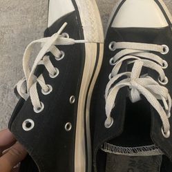 Low Top Converse 