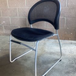 Confortable 🪑 Chairs 