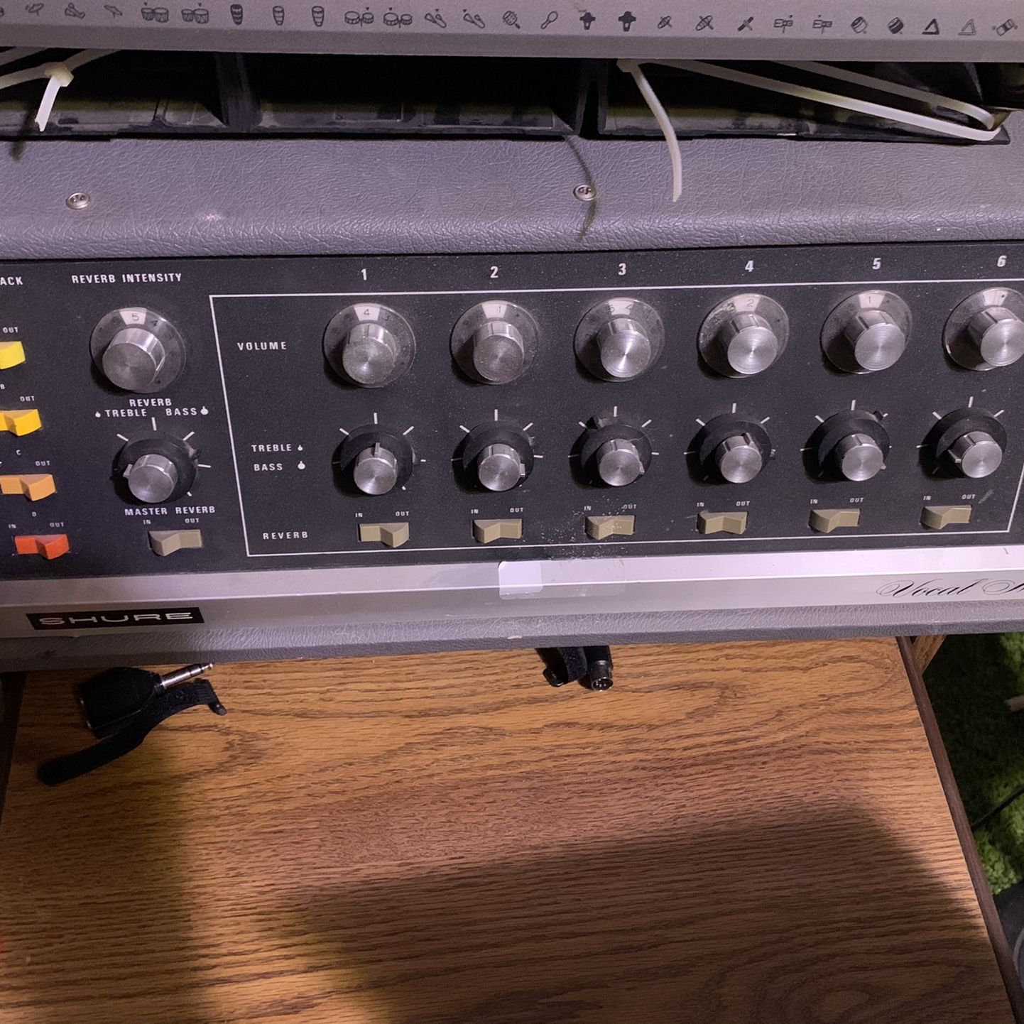 Shure vocal master