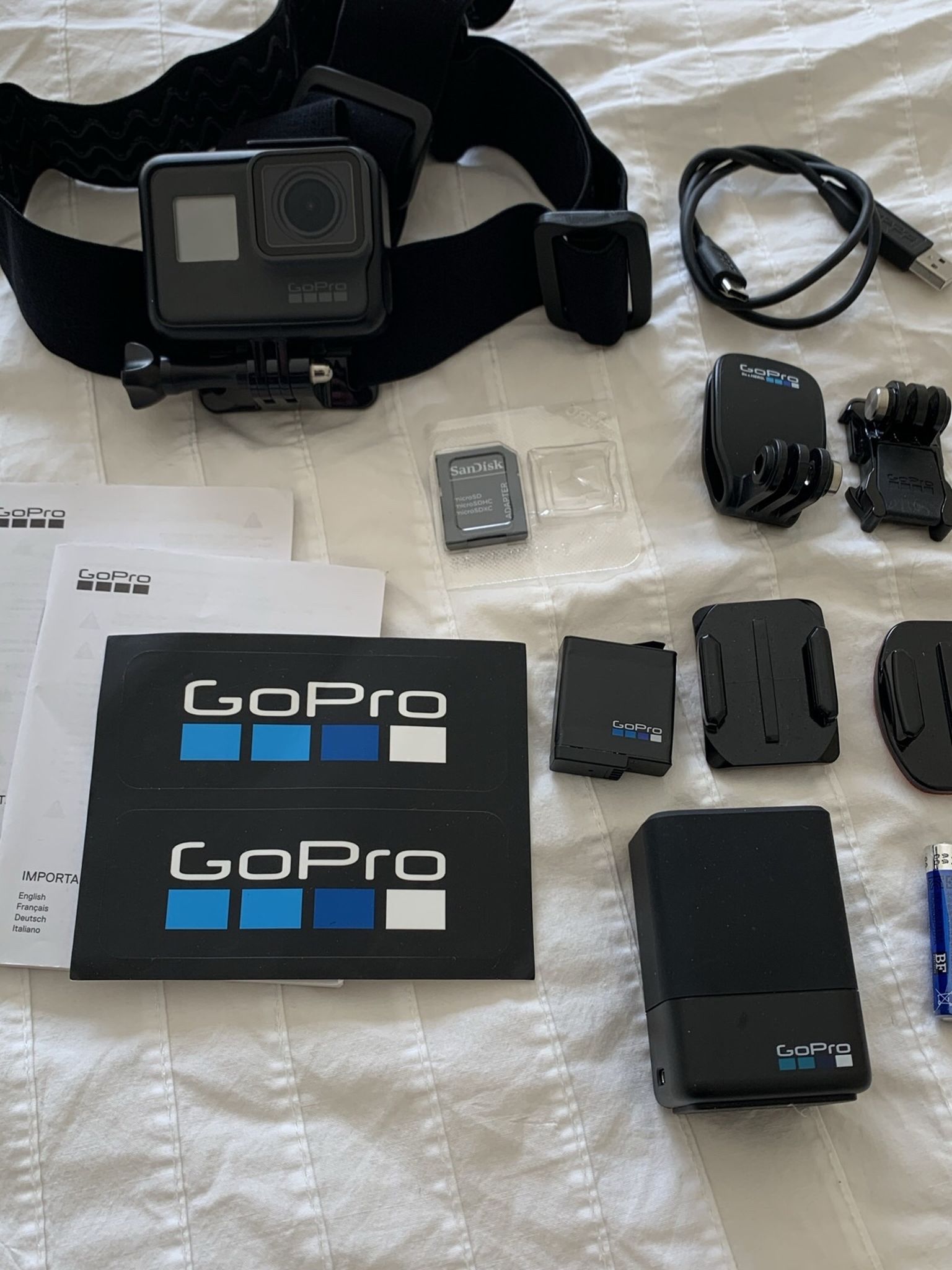 GoPro HERO 5 (Costco Bundle)