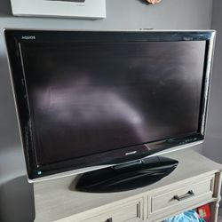 36 inch Sharp Aquos tv 