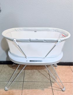 Fisher Price baby bassinet bed