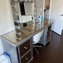 Makeup Vanity