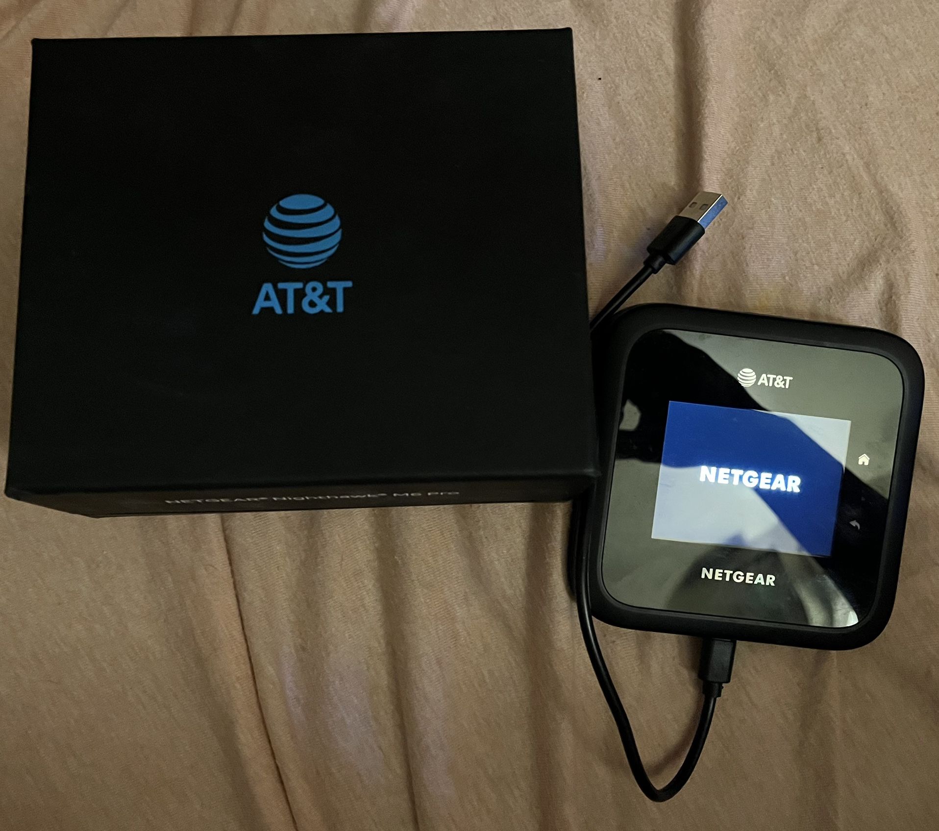 Like New Netgear Nighthawk M6 Pro Originally For ATT Service