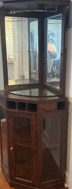 Corner Bar