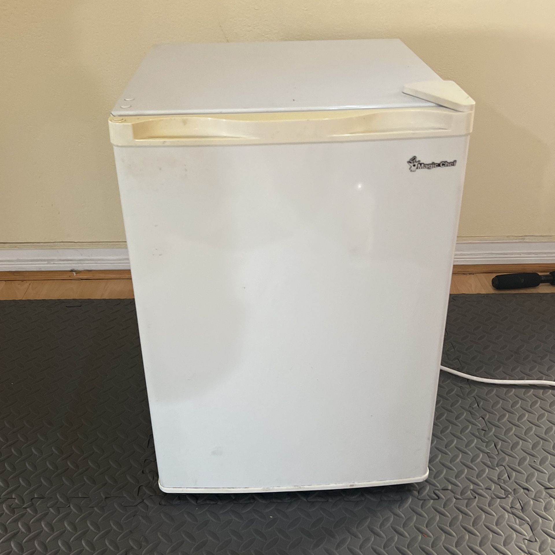 Mini Fridge