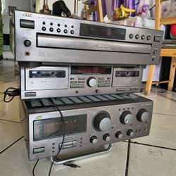 vintage JVC stereo system stacking several components