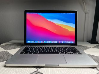**MacBook Pro Retina 13" Early 2015 w/Micosoft Office** *macOS Monterey 12.7.6. **Price $220**