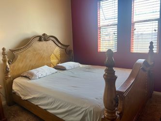 King size: Wooden Bed frame and mattress