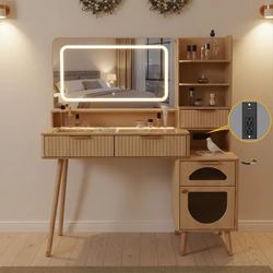 48" Fluted Makeup Vanity Desk With Mirror And Lights