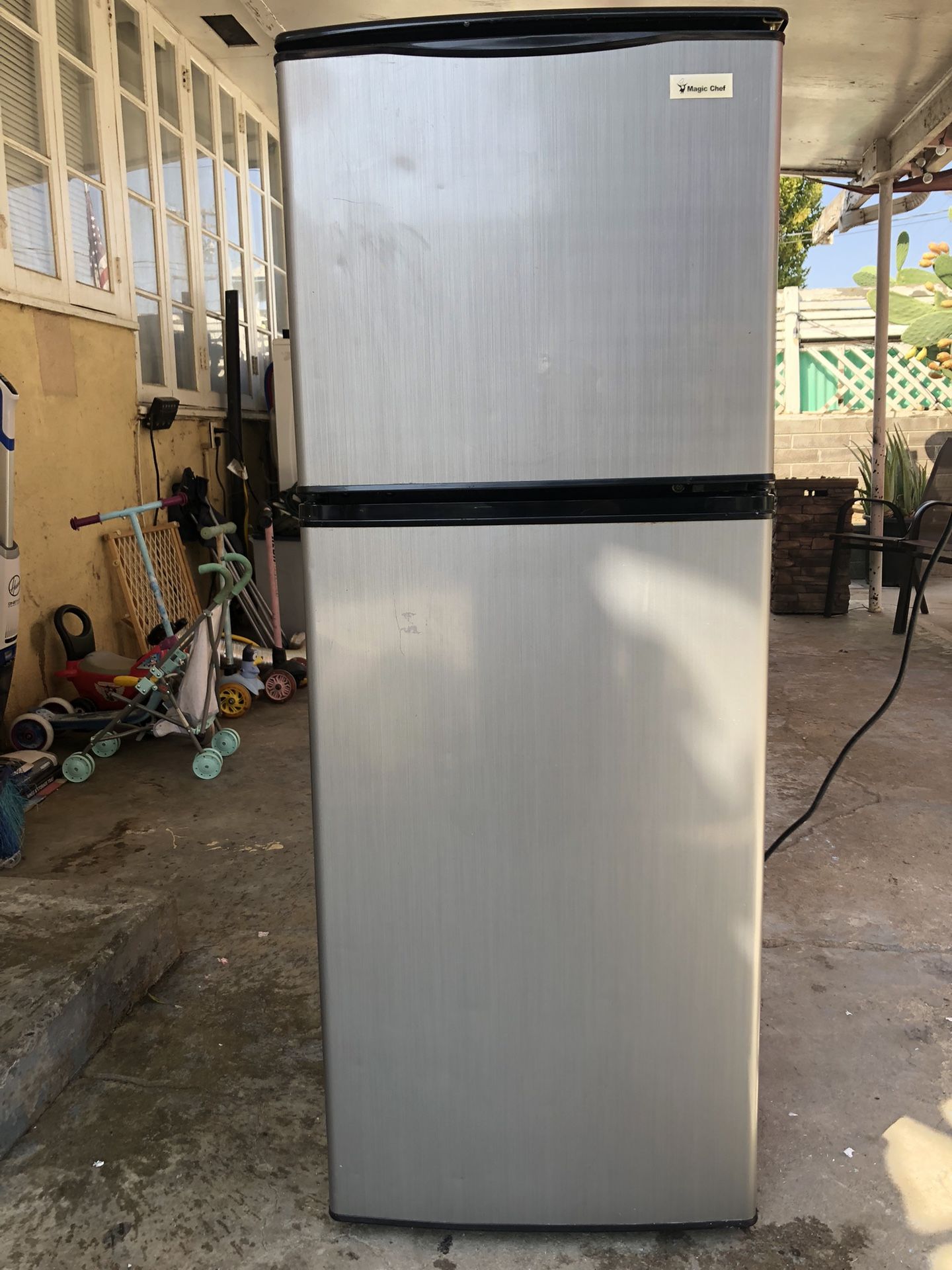 Master Chef Mini Fridge