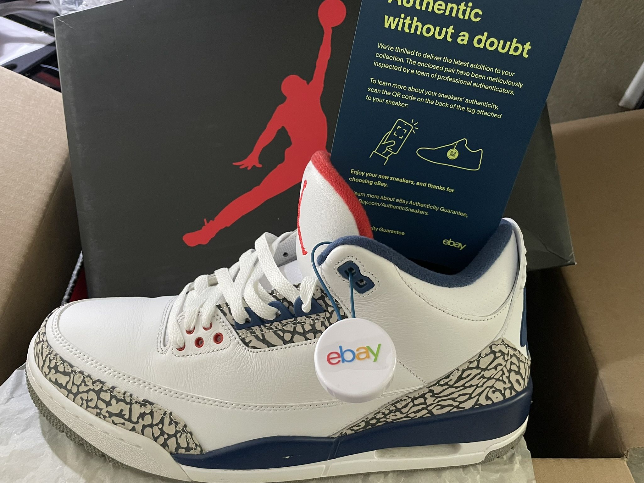 Jordan Retro 3. Men’s Size 12, Used Good Condition..