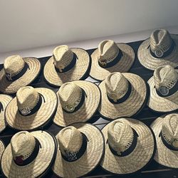 Straw Hats 👒