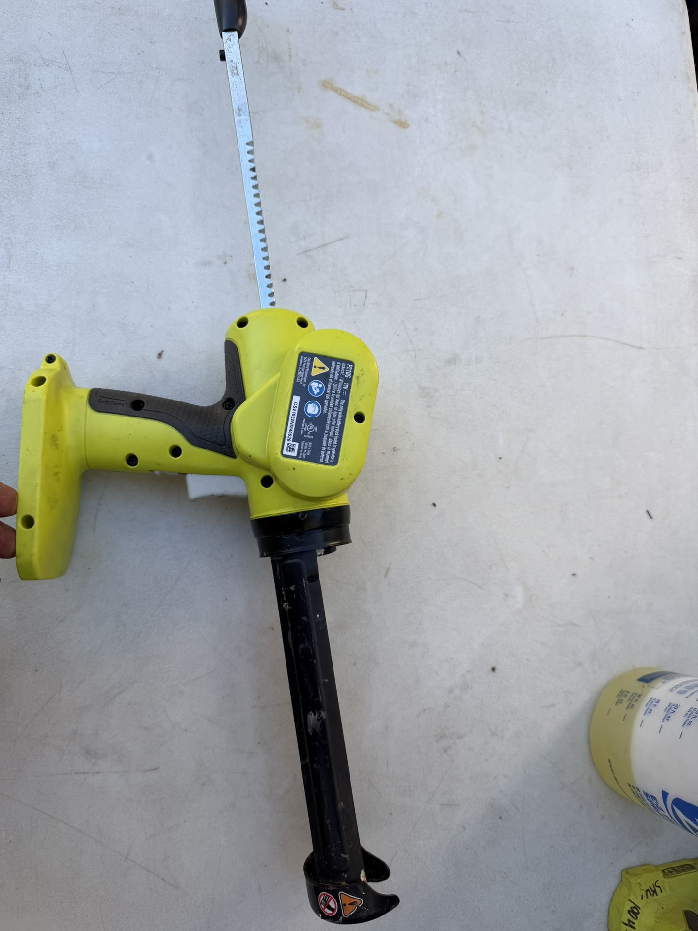 18V Cordless 10 oz. Caulk & Adhesive Gun (Tool Only)