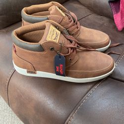 Levi Boots New Size 12
