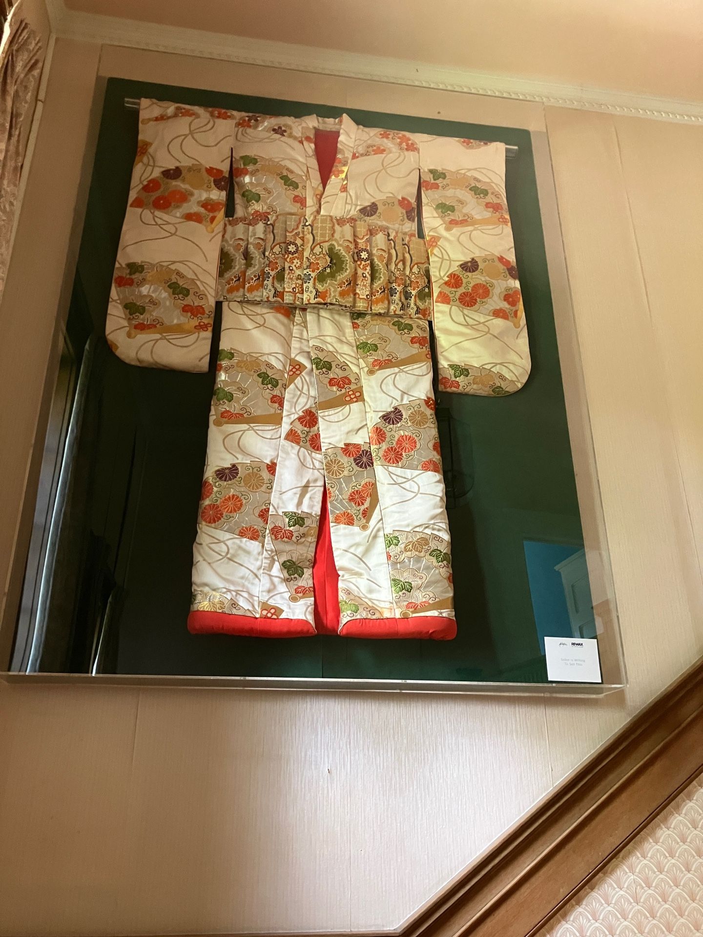 Exquisite Vintage 100% Silk Japanese Kimono