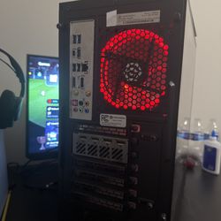Custom Gaming PC GeForce 4060 RTX