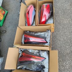 taillights set toyota Rav4 2017
