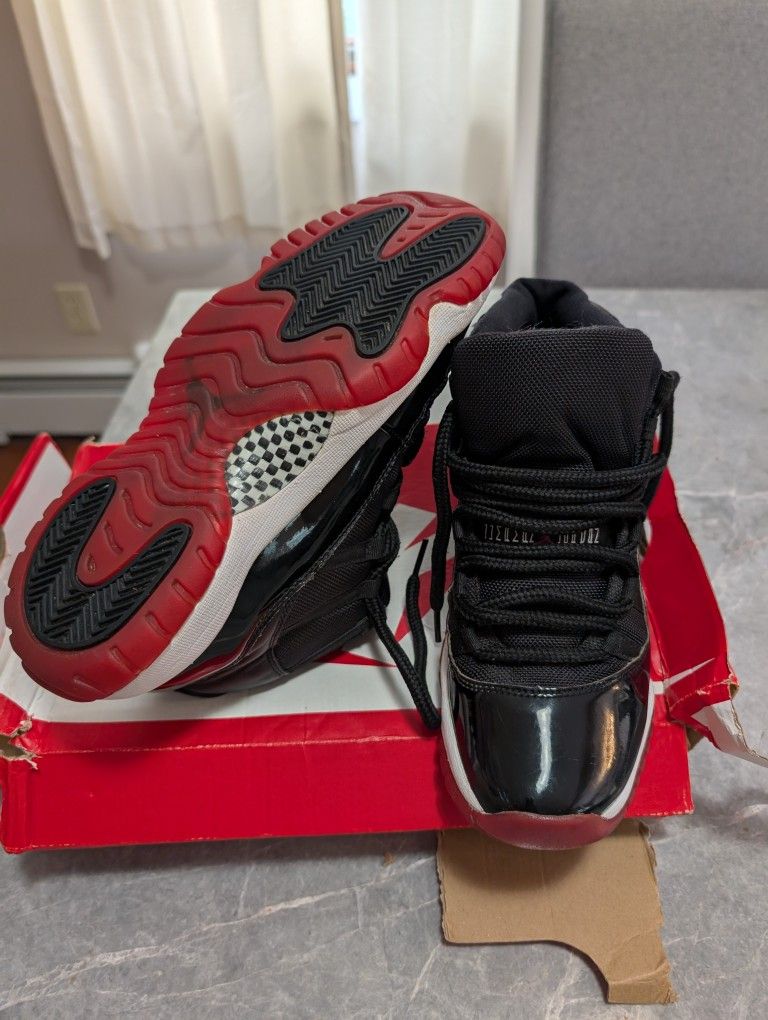 Jordan Bred 11 Retro