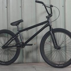 Worth $900, Selling For $300!! Black Haro Bicycle