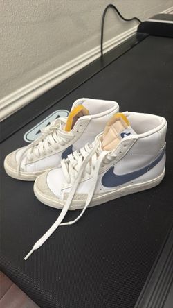 Nike Blazer Mid High-Top Sneakers