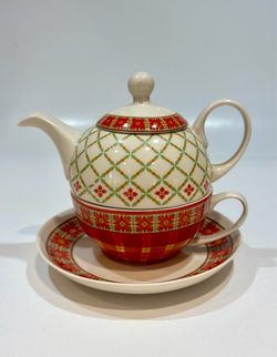 Harry & David porcelain "Tea for One" nesting teapot, cup, and saucer set