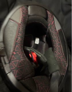 Motorcycle helmet