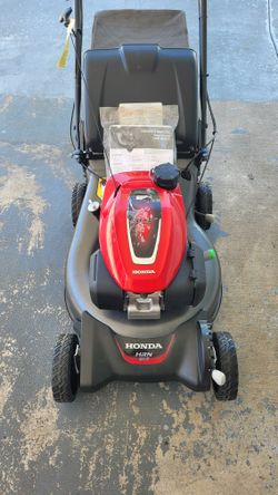 Honda Landmover HRN216 Sell Propelled With Roto  Stop And Control For Speed Brand New Never Used