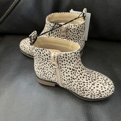 Cat and Jack Boots 