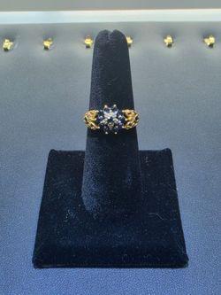 10kt YG Cluster Ring with Blue Stones. (C-2) SIZE 6.5 ASK FOR RYAN. #(contact info removed)37