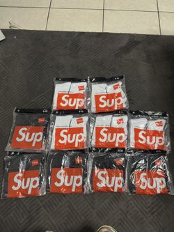 Supreme Socks